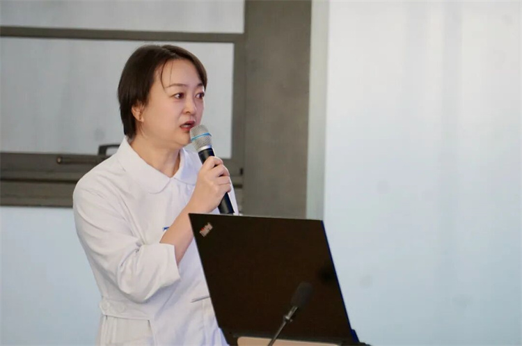 692d3b5d4577e.jpg 692d3b5d4577e.jpg