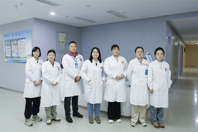 693bdac03b606.jpg 693bdac03b606.jpg